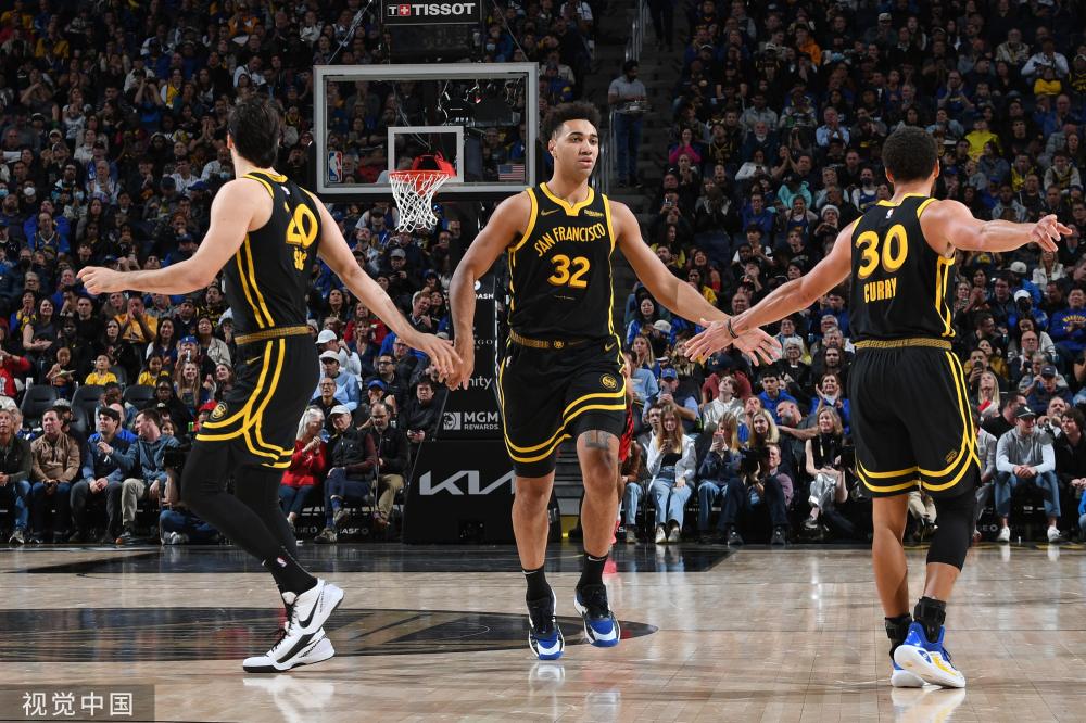 搜索引擎上 搜索引擎上